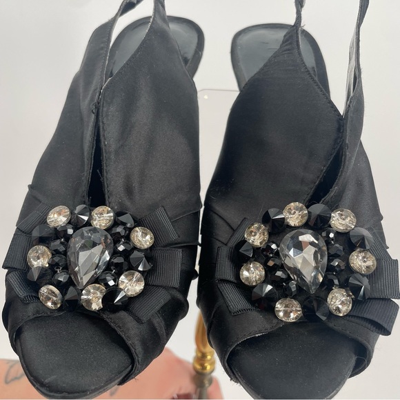 Moda Spana Black Satin Peep Toe Slingback Heels With Rhinestone Embellishment - Picture 10 of 13